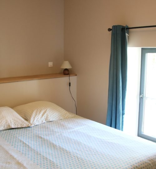 Chambre 2 lit double