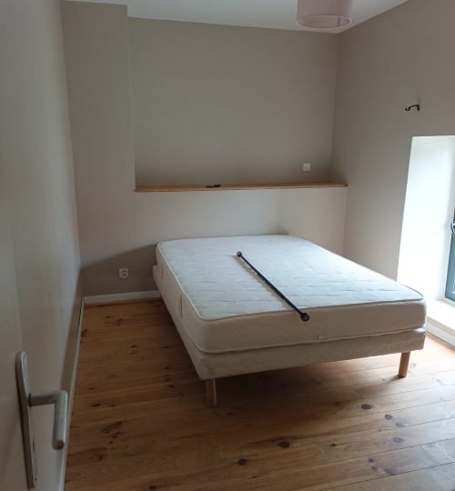 Chambre Lit double ch2 Hobette